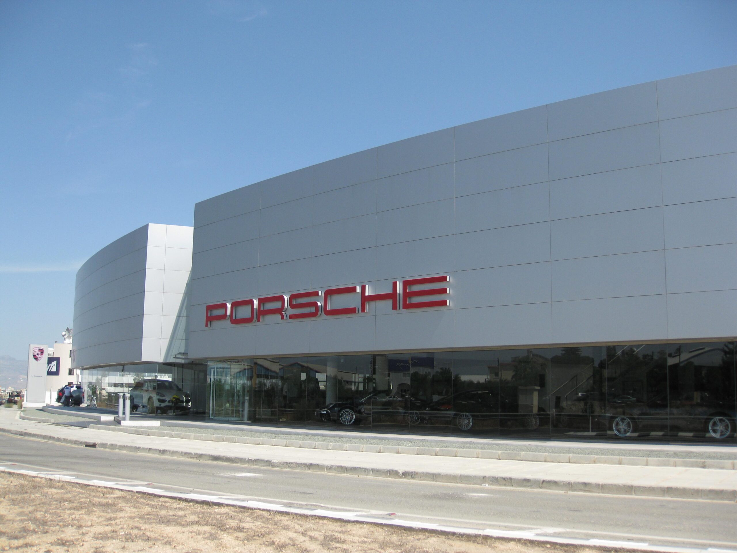 NICOSIA PORSHE SHOW ROOM